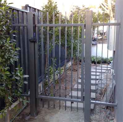 Blade Gates and Fencing