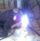 fixing a gate welding 