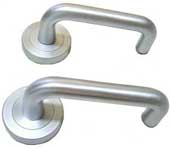 D Handles for a Gate 
